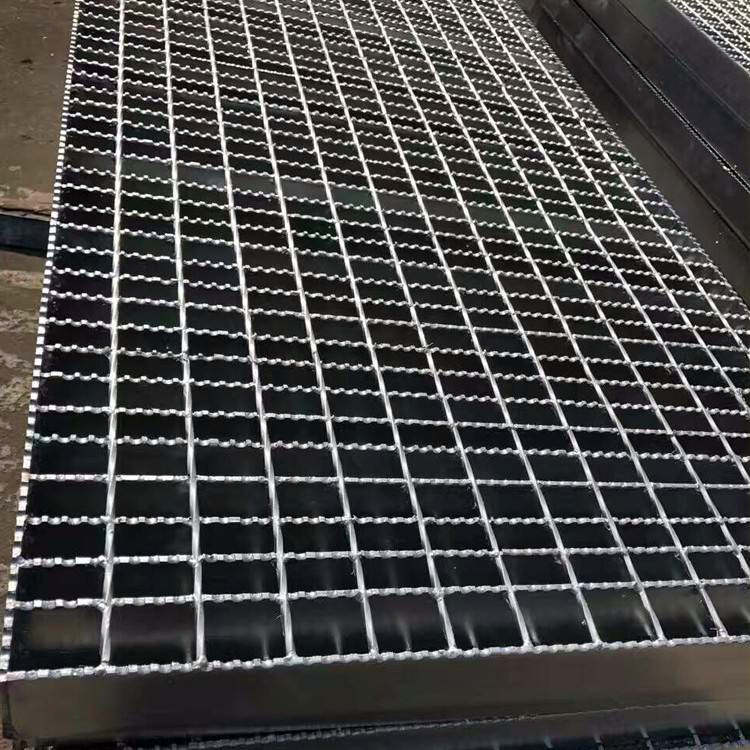 厂家销售热镀锌格栅板