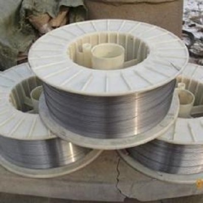 Ni62焊丝Ni6062焊丝ERNiCrFe-5镍基焊丝