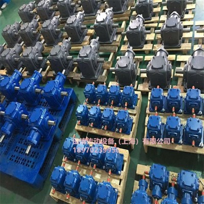 T8-3:1-1-D-O-B7同步升級機轉向箱減速機
