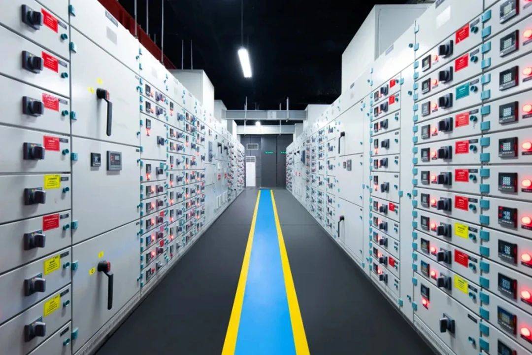 塘廈新建充電站安裝變壓器找紫光