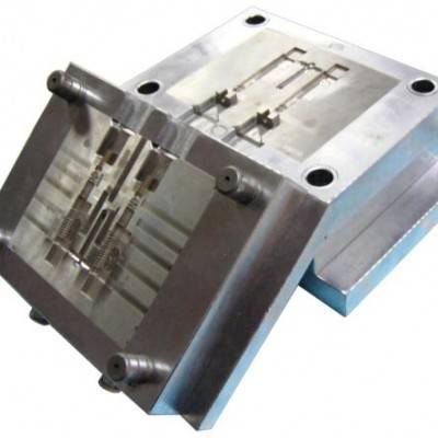 天赛 USB接口 低压注塑模具